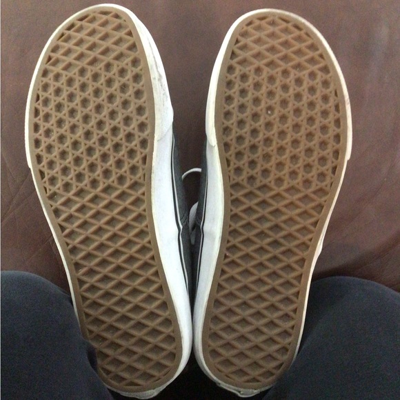 HELLO - Picture 1 of 5